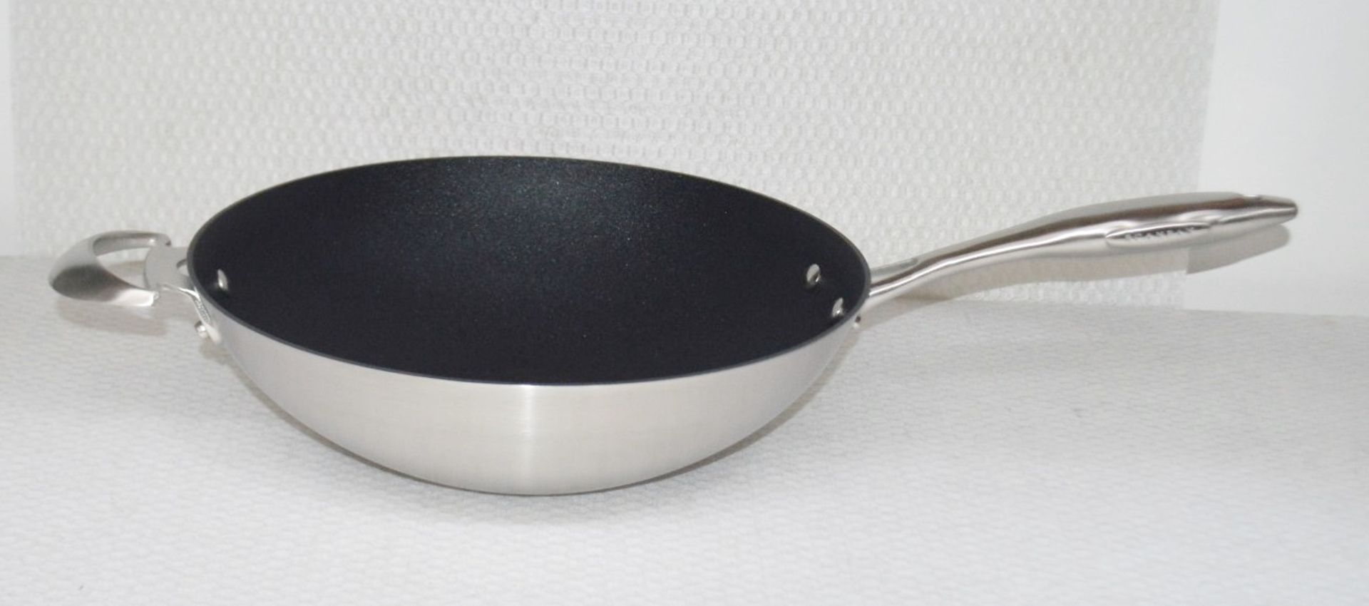 1 x SCANPAN CTX Ceramic Titanium Wok (32cm) - Original RRP £189.95 - Unused Boxed Stock