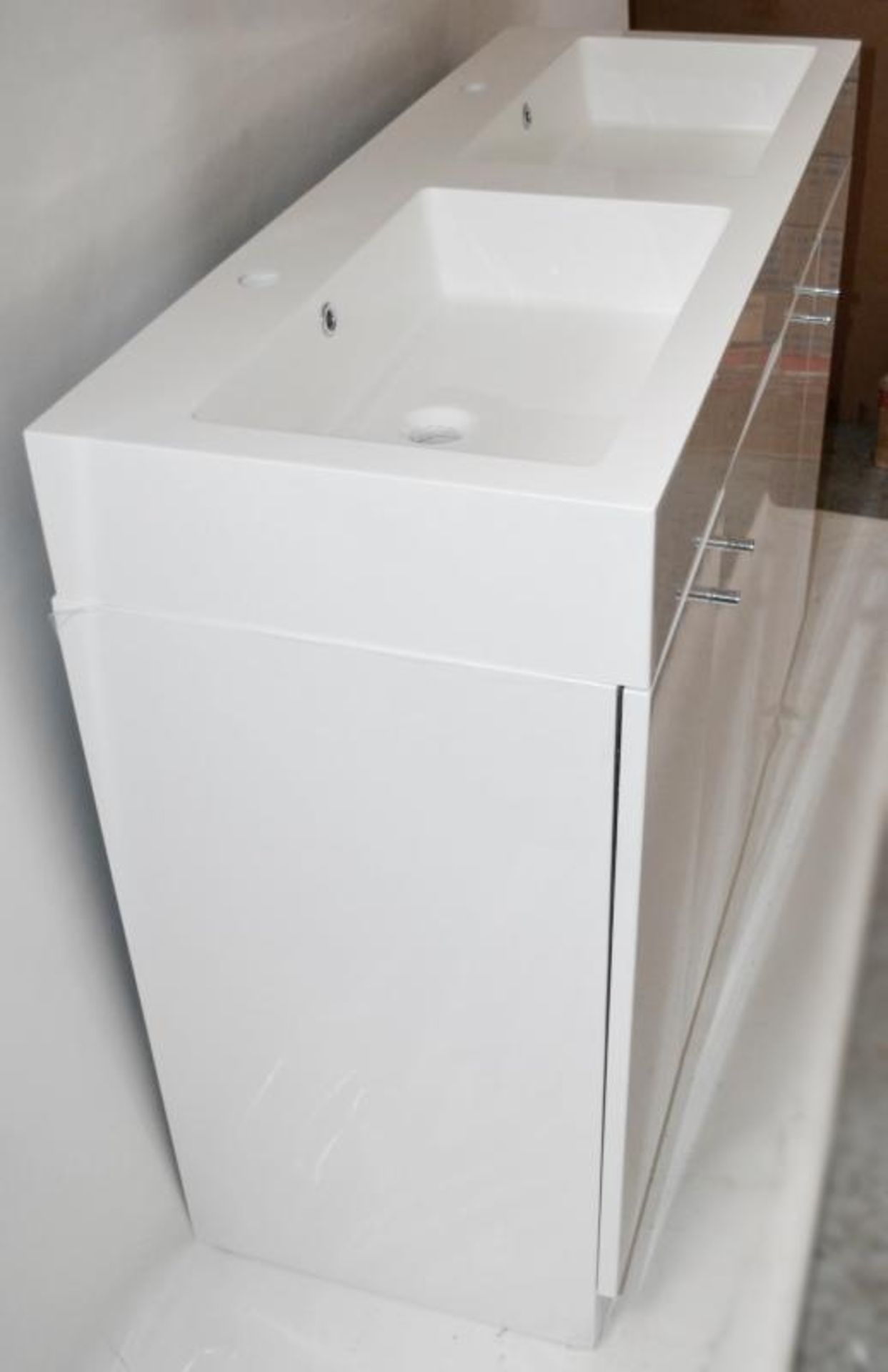 JOB LOT of 10 x Gloss White 1200mm 4-Door Double Basin Freestanding Bathroom Cabinet - New & Boxed - Image 3 of 7