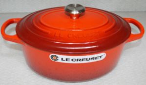 1 x LE CREUSET Signature Cast Iron Oval Casserole Dish With Lid In Cerise Red (25cm) - See Condition