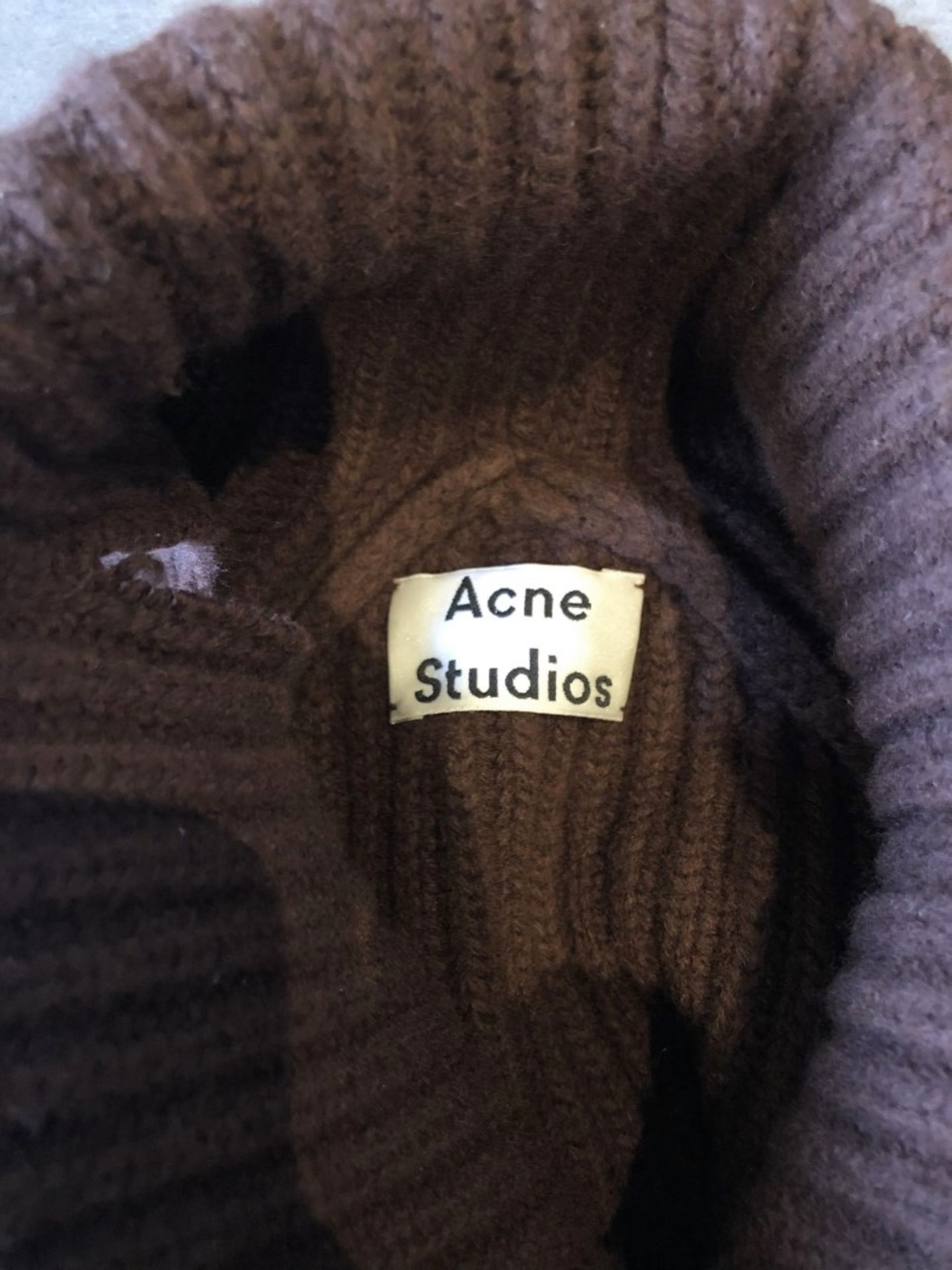 1 x Men's Genuine Acne Studios Jumper In Brown - Preowned - Ref: JS186 - NO VAT ON THE HAMMER - Image 4 of 6