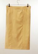 1 x Reine Schurwolle Cream Skirt - Size: 10 - Material: 100% Viscose - From a High End Clothing