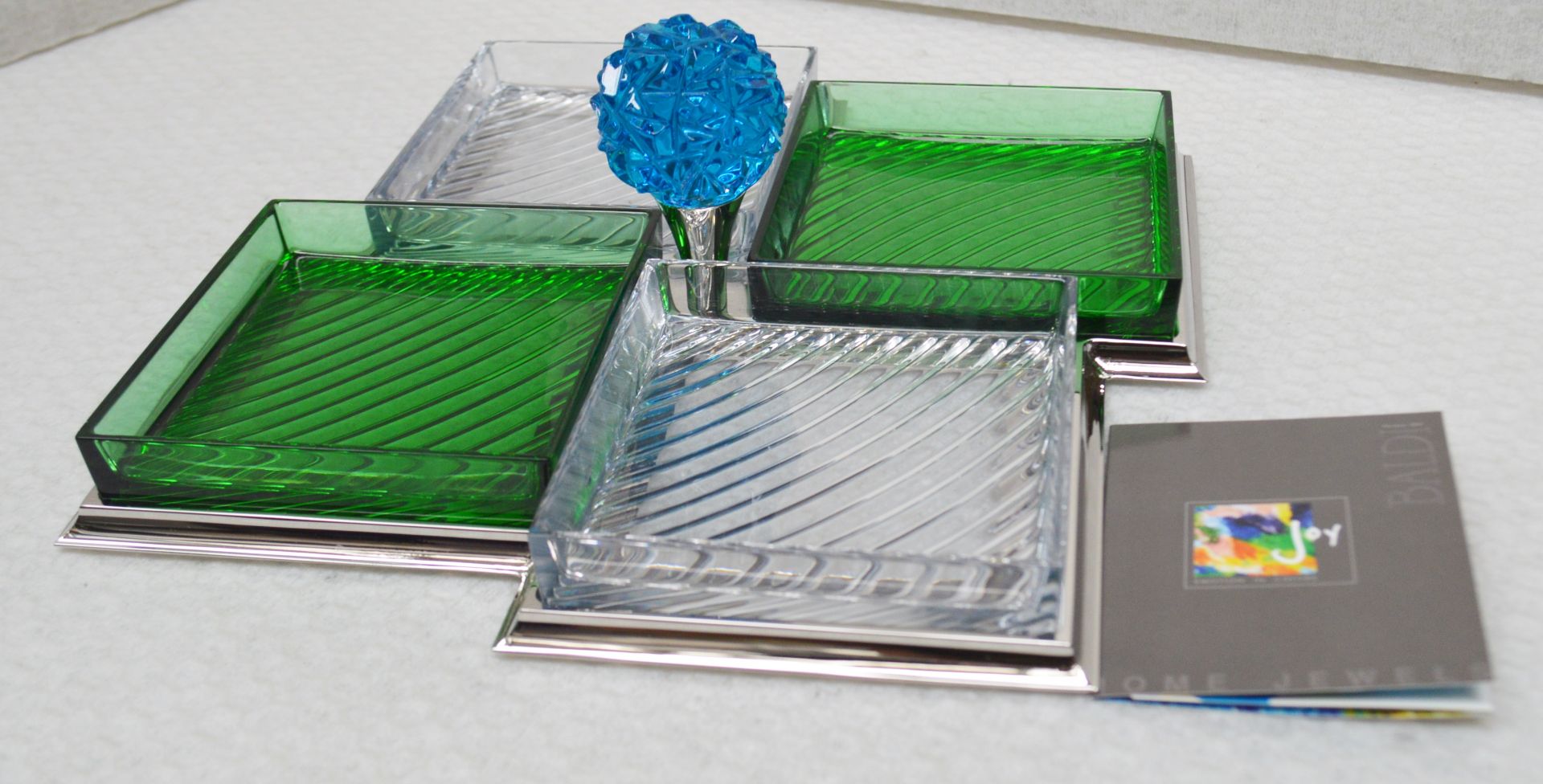 1 x BALDI 'Home Jewels' Italian Hand-crafted Artisan Glass 4-Dish Serving Trays In Green & Smoke - Image 2 of 6