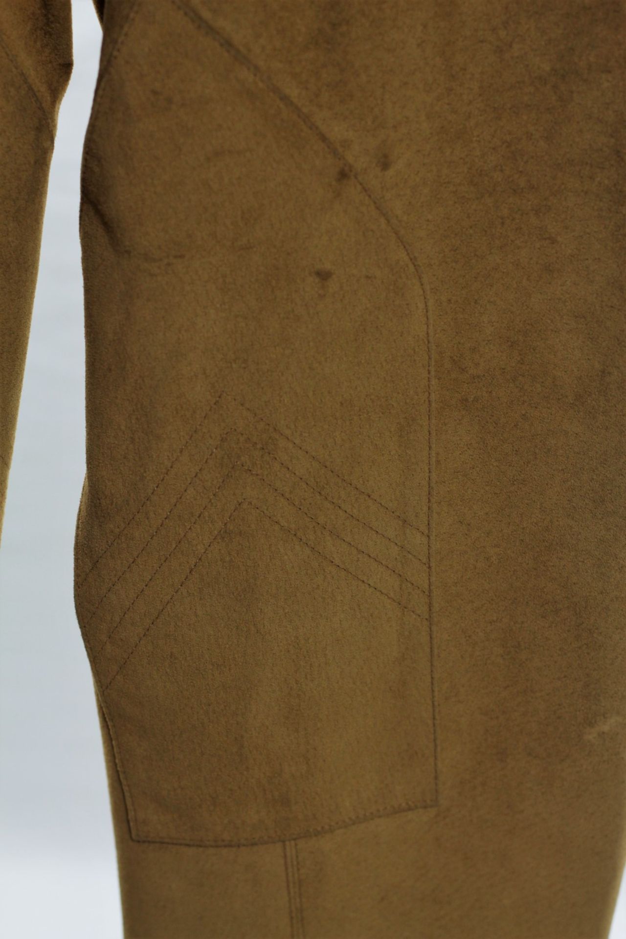 1 x Boutique Le Duc Fawn Brown Trousers - Size: 12 - Material: Natural Suede - From a High End - Image 7 of 13