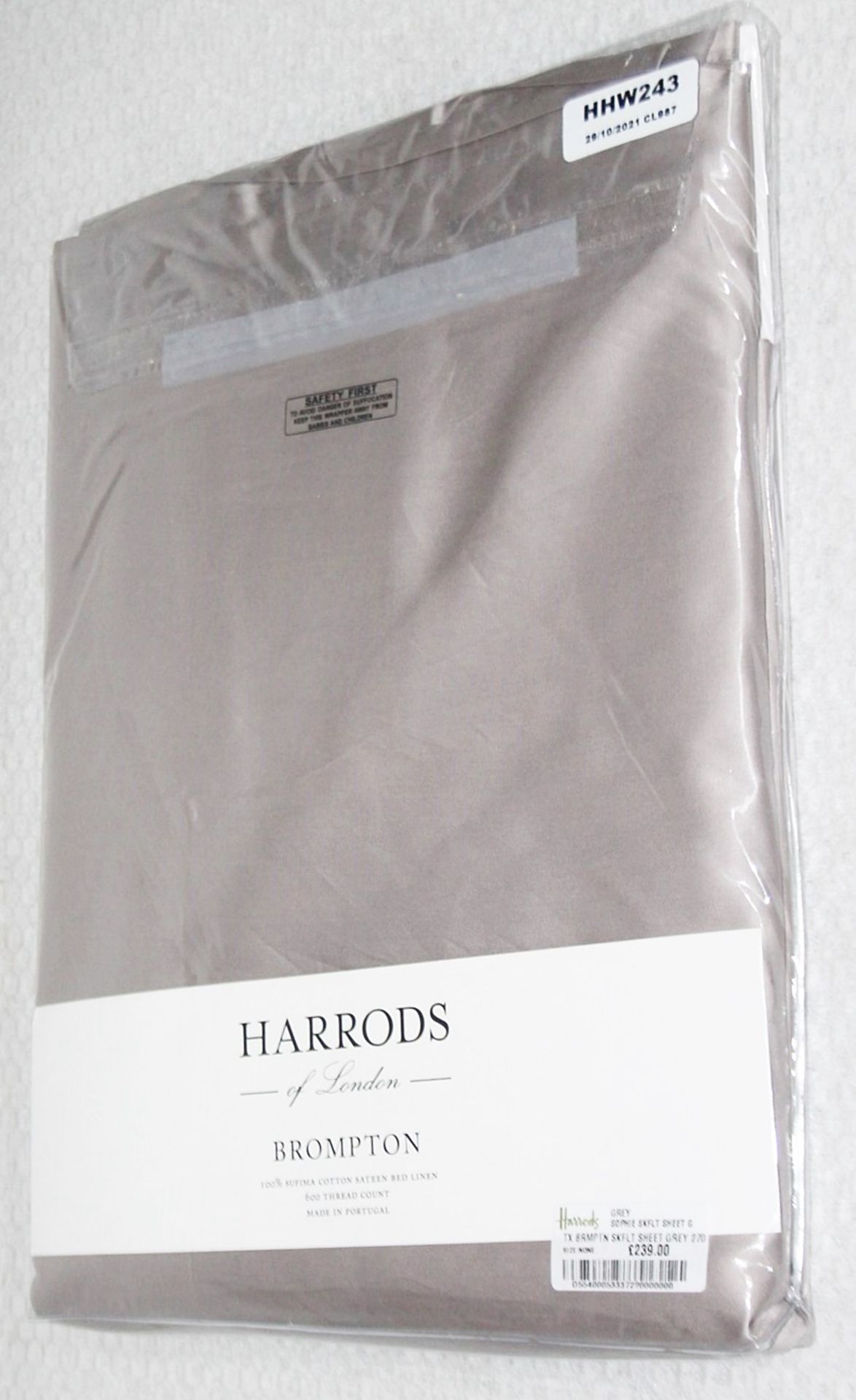 1 x HARRODS OF LONDON Brompton Super King Flat Sheet In A Fawn Grey (270cm x 300cm) - Original Price - Image 2 of 6