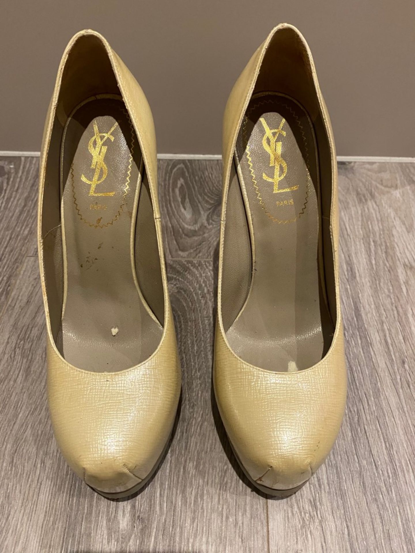 1 x Pair Of Genuine YSL High Heel Shoes In Champagne - Size: 36 - Preowned in Worn Condition - Ref: - Image 3 of 5