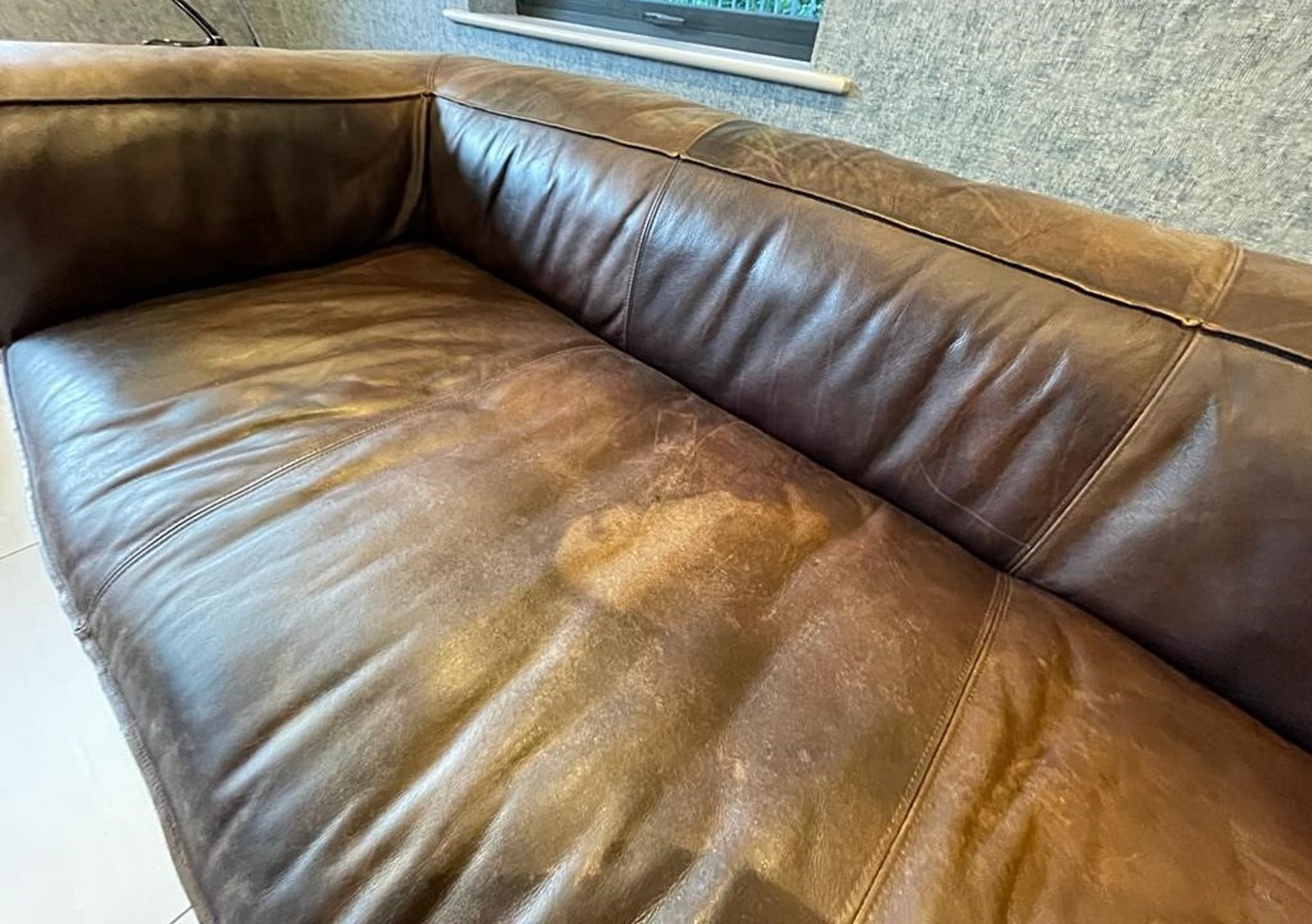 **JUST ADDED** 1 x TIMOTHY OULTON Brown Leather Sofa - No Reserve - NO VAT ON THE HAMMER - Image 7 of 9