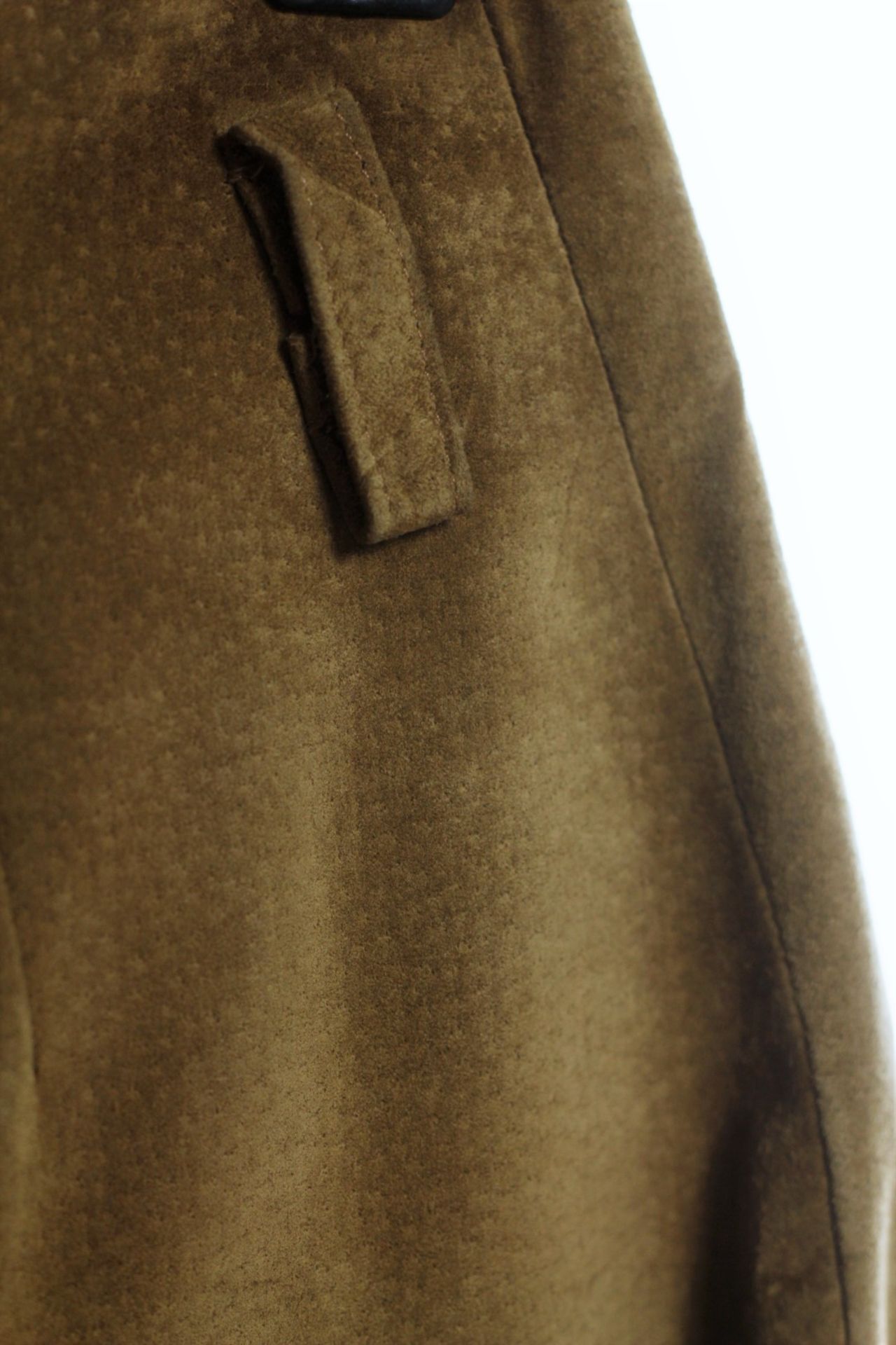 1 x Boutique Le Duc Fawn Brown Trousers - Size: 12 - Material: Natural Suede - From a High End - Image 8 of 13