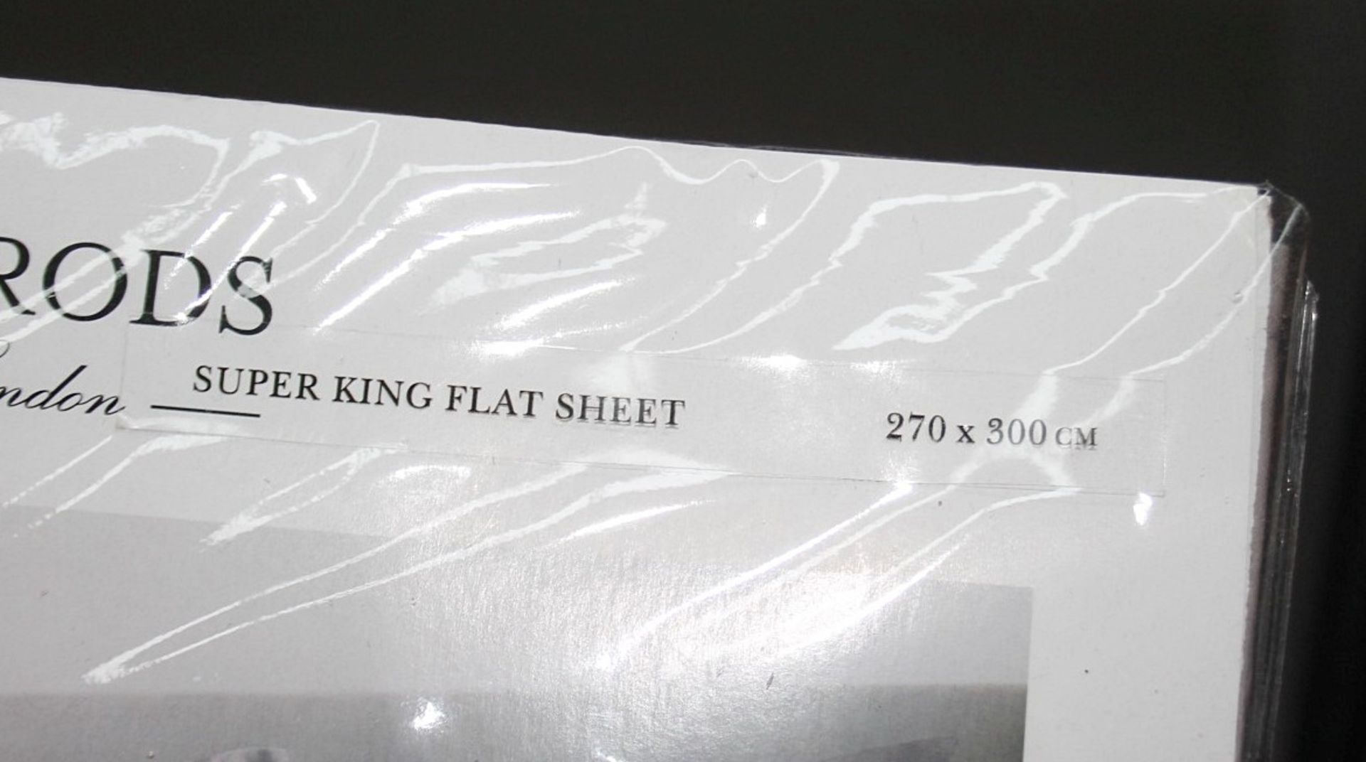 1 x HARRODS OF LONDON Brompton Super King Flat Sheet In A Fawn Grey (270cm x 300cm) - Original Price - Image 6 of 6