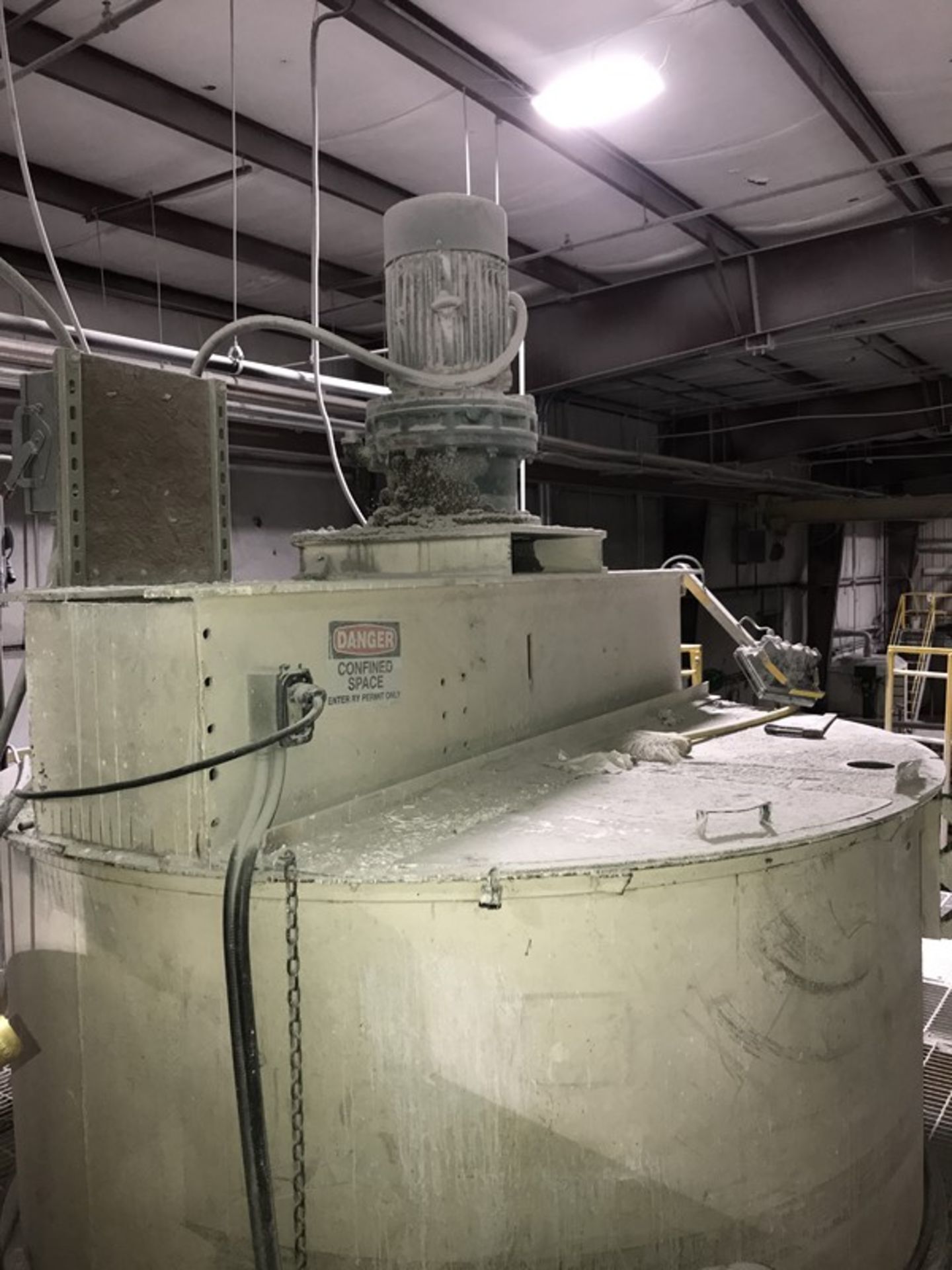 2500 Gallon Stainless Mix Tank - Image 7 of 12