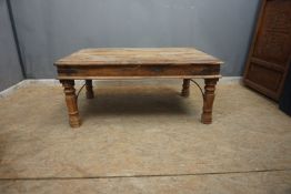 Coffee table in wood and wrought iron H40x90x60