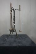 Fireplace set in wrought iron H70