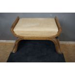 Bench in wood H43x76x36