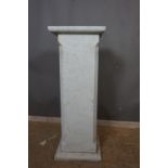 Soccle in white marble H105x40x35