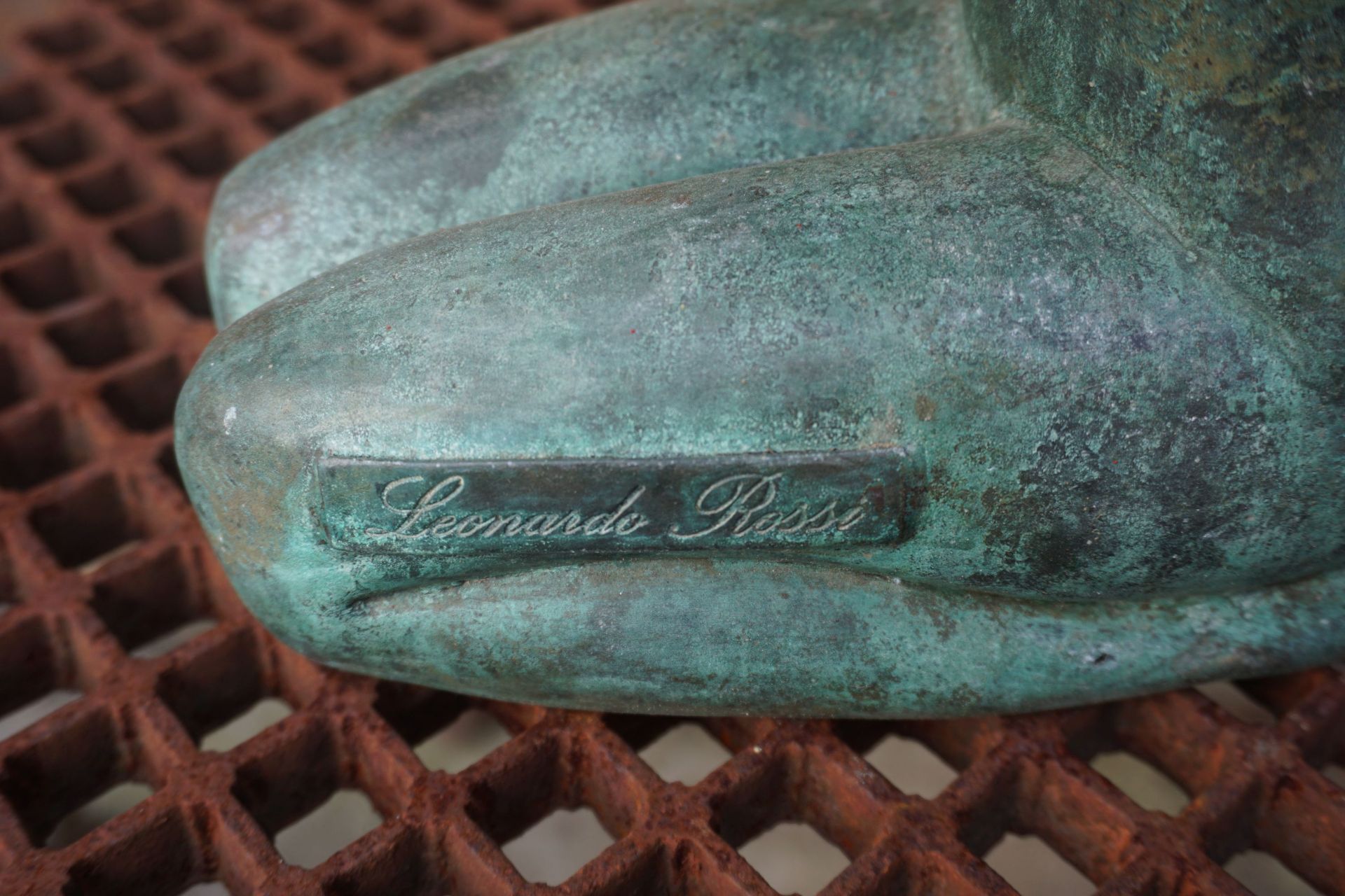 Fountain in bronze, girl with sponge H38x18x21 - Image 8 of 8