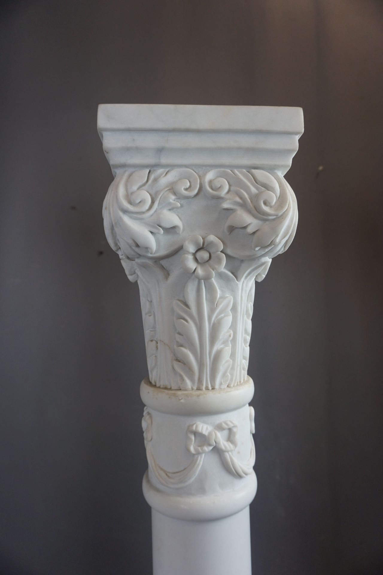 Couple of columns with capital in marble H180 - Bild 2 aus 3