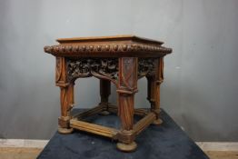 Table in wood, neo-gothic, 19th H50x50