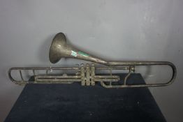 Musical instrument in copper H90