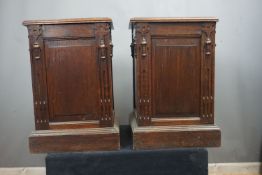 Couple of pedestals in wood H53x35x35