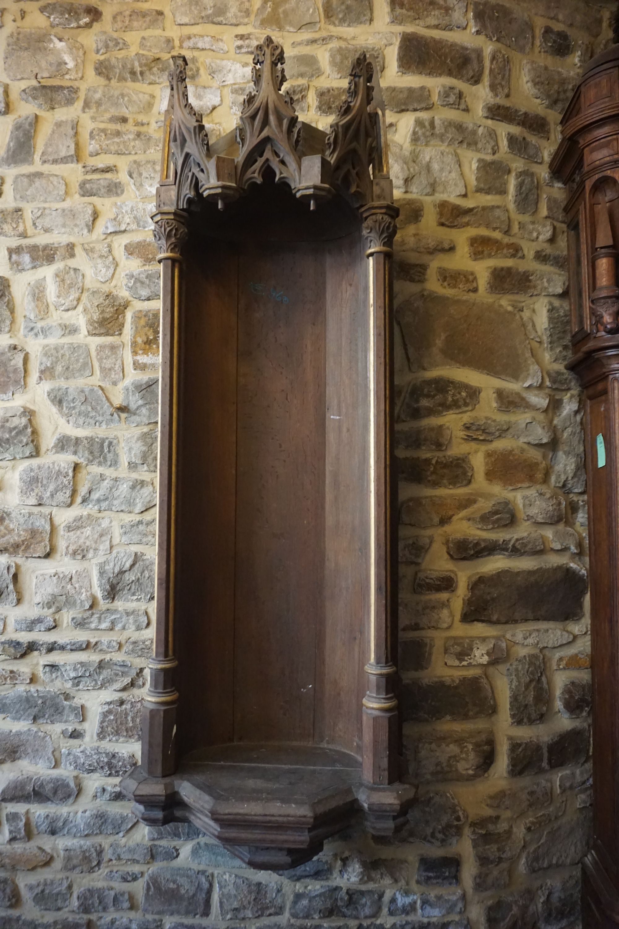 Neo-gothic, niche in oak 19th H175x65x40