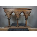 Neo-gothic, balustrade in wood H71X97