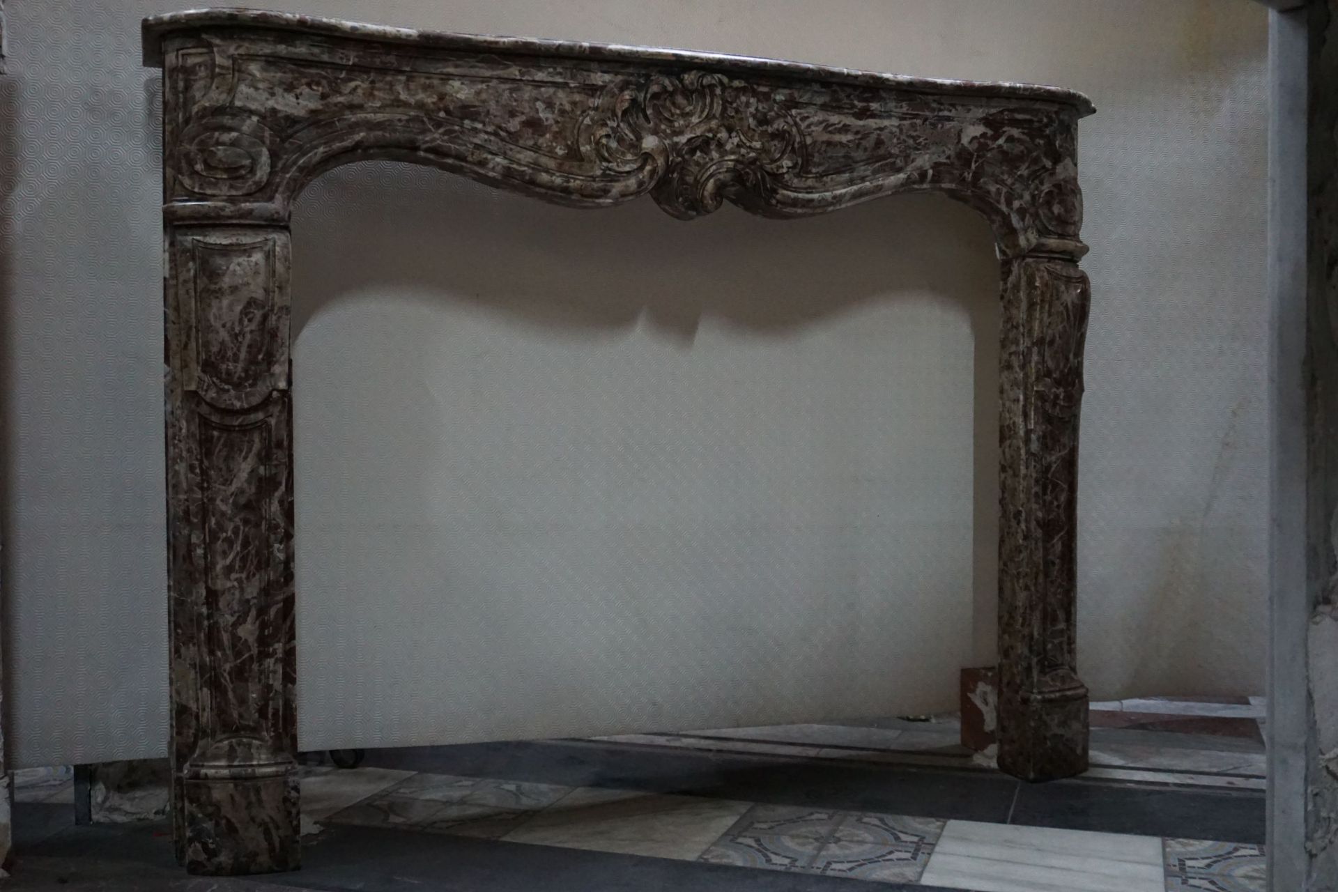 Fireplace in Marble Rouge de Rance H112X150X30