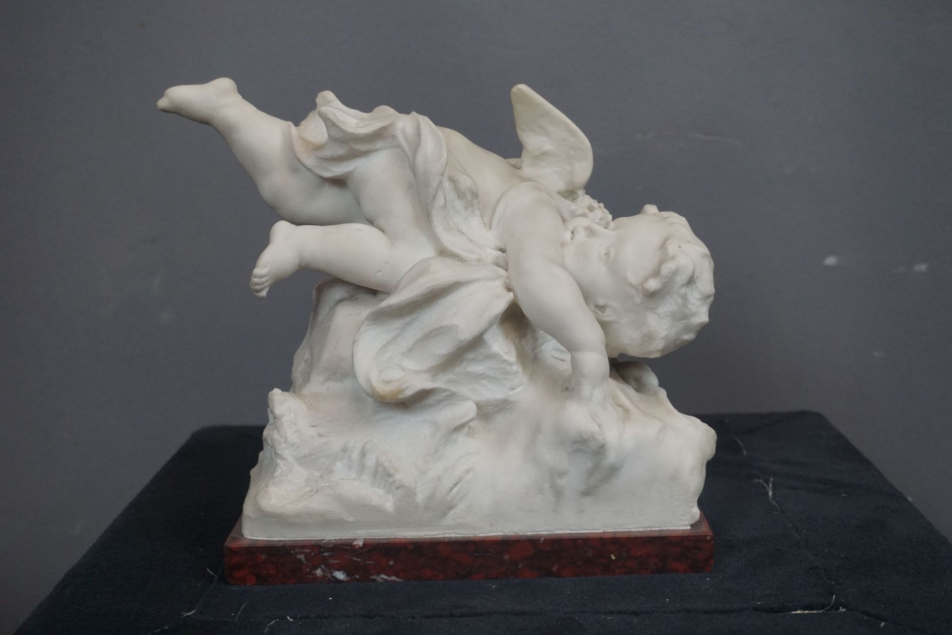 Angel in white marble, l bertrand h28x28x16
