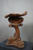 Tabouret with a rotating seat in the shape of a fish and shell H66
