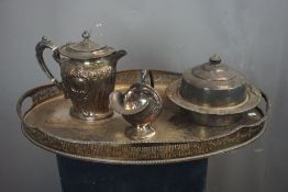 Lot of silver, coffee service, engraved H60x35