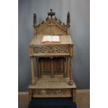 Neo-gothic, reading in oak, 19th H155x70x45