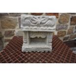 Decorative niche in stone H25x20x12