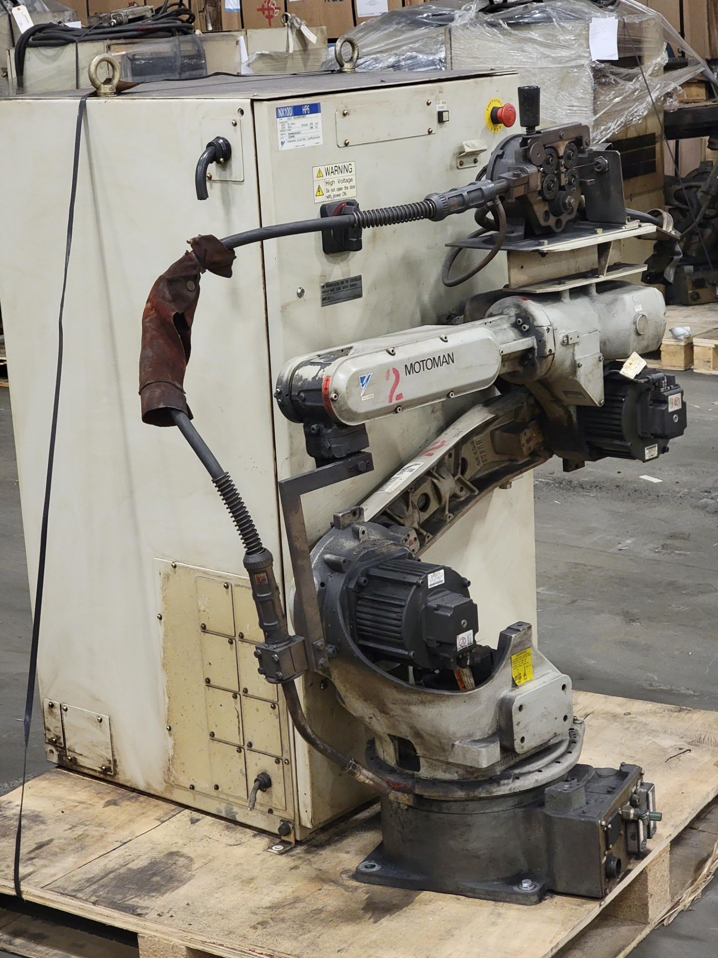 Motoman HP6 Robot (s/n RH9520-5914-2) w/ MIG Gun, Hitachi Wire Feed, NX 100/ HP6, Teach Pendant - Image 13 of 22