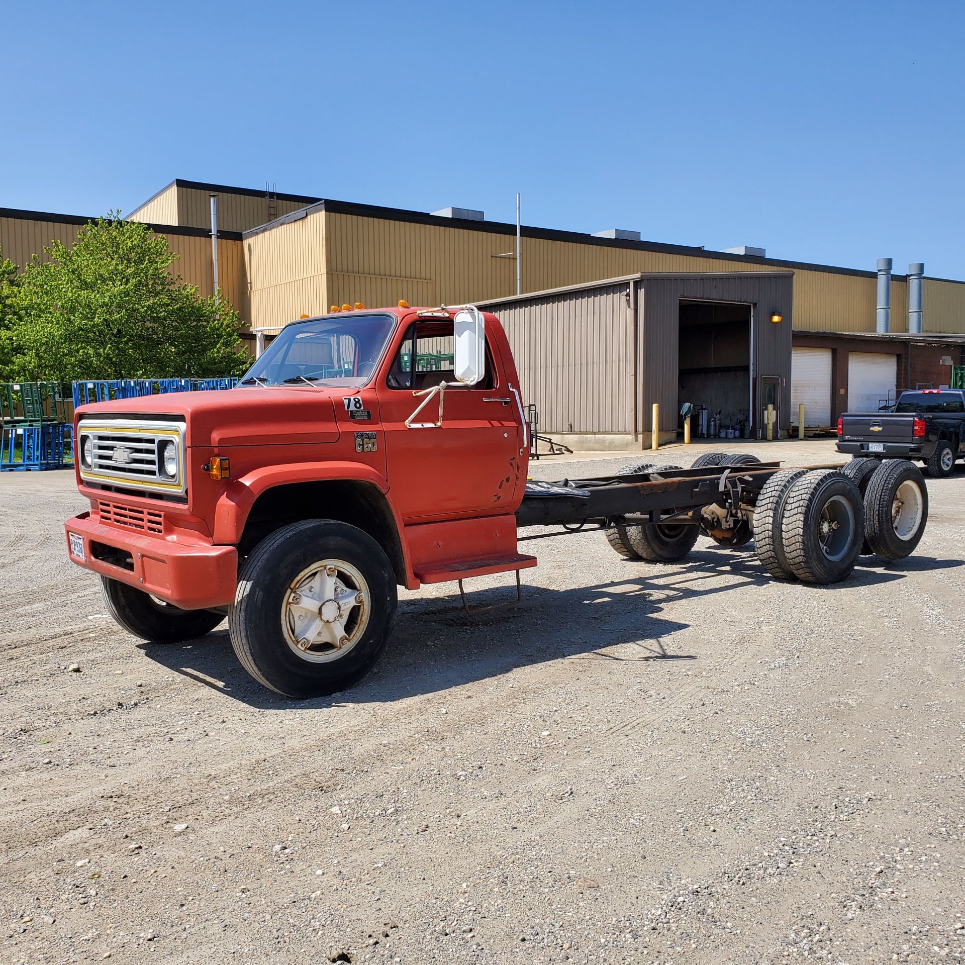 1977 Chevrolet C60 Cab and Chassis, Single Axle w/ Dual Tires and Tag Axle, 5 Speed Transmission