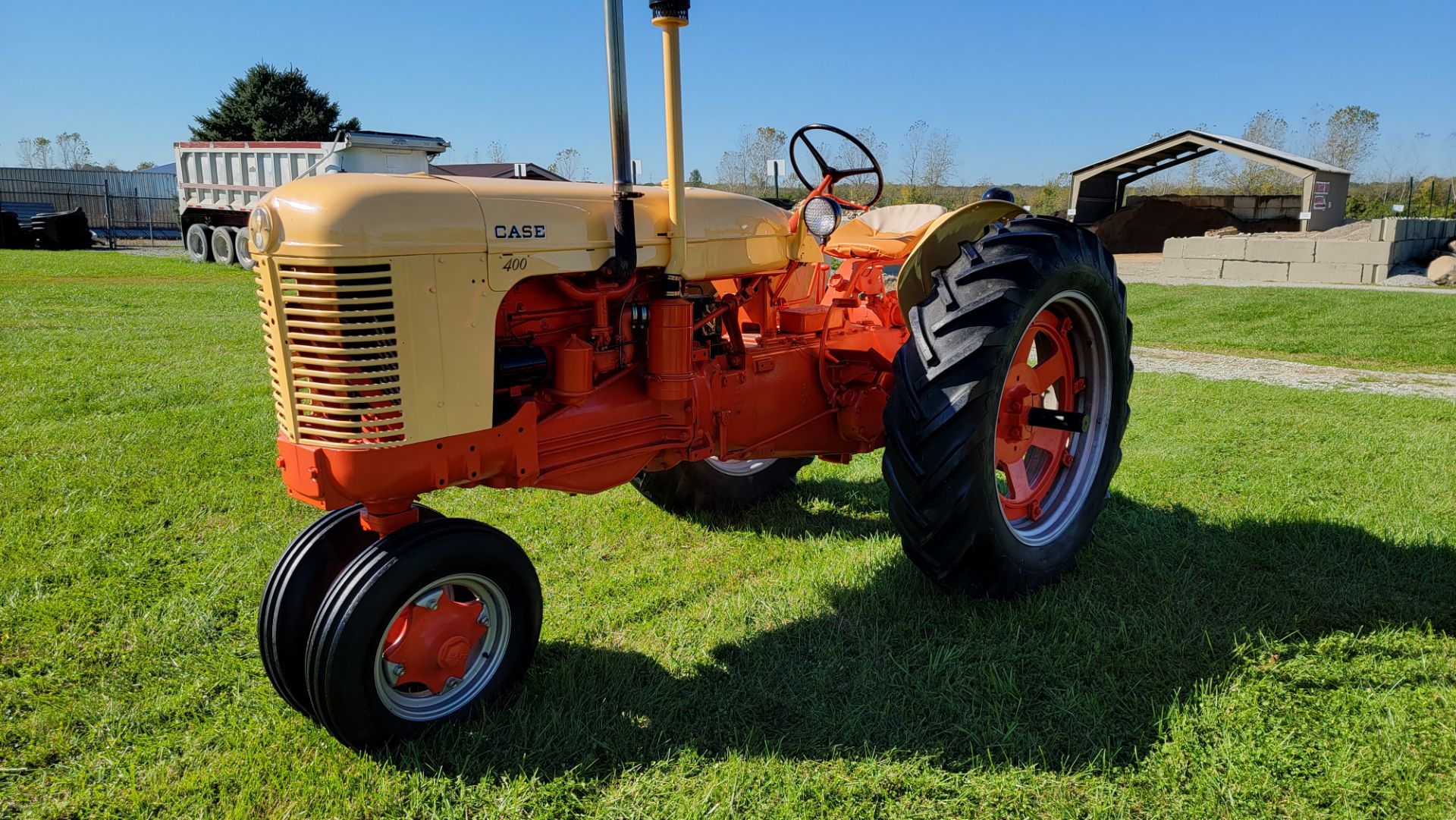 1956 Case 400 Row Crop Tractor, Model 411, s/n 8081224, Gasoline Engine, New in 1956, Restored - Image 13 of 32