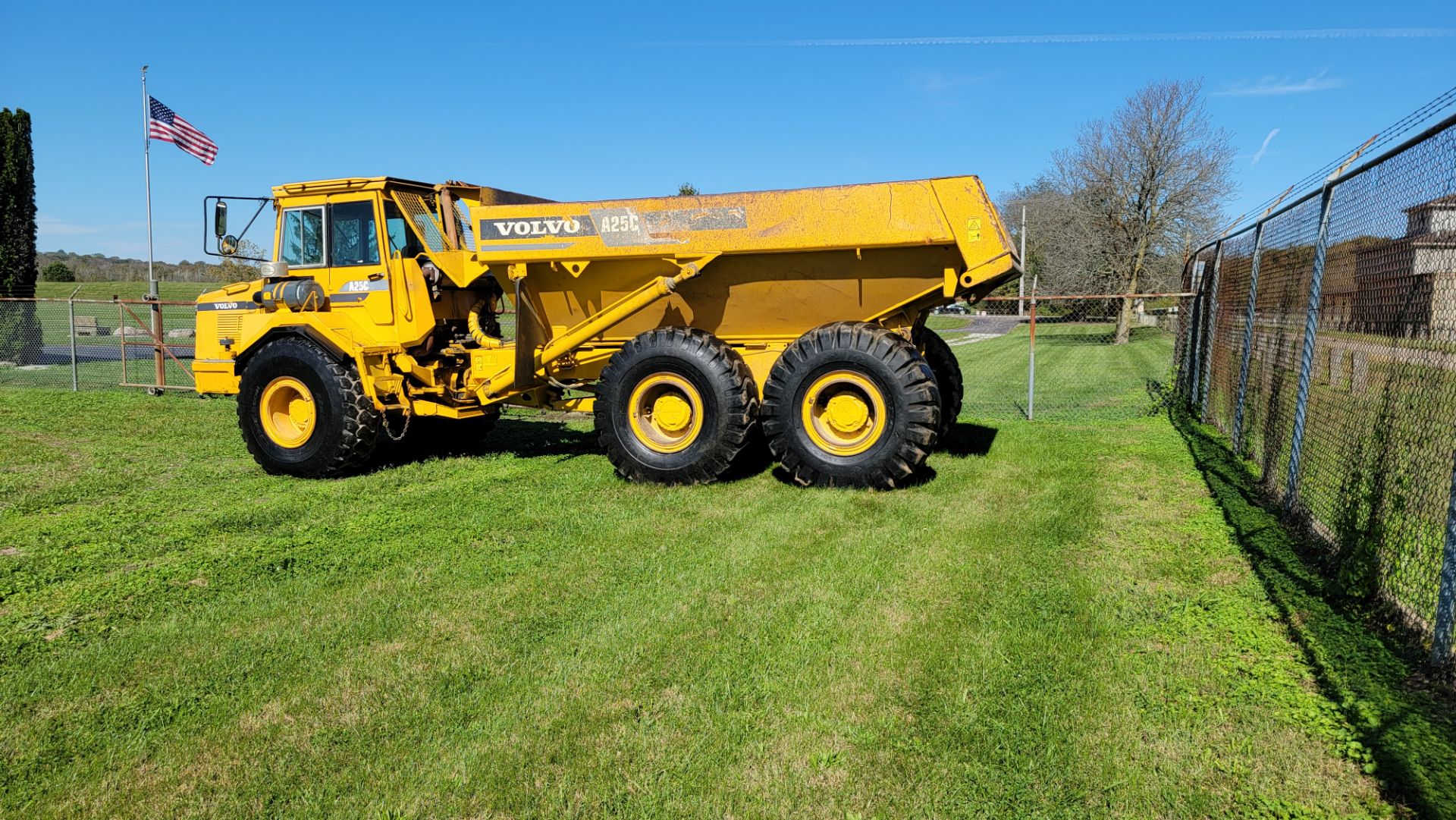 Volvo A25C 6x6 Offroad Dump Truck, 30,519 Miles, 12,411 Hours, s/n 5350V61011 - Image 4 of 34