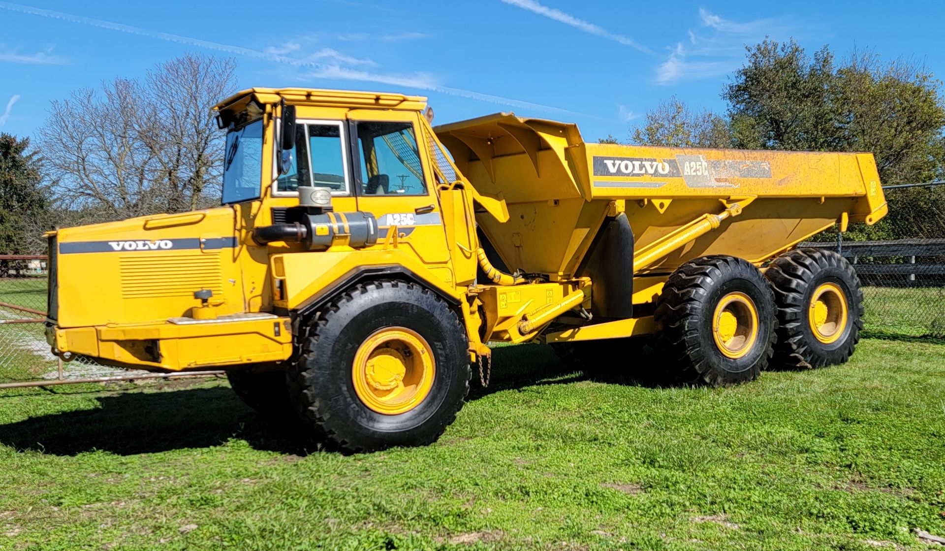 Volvo A25C 6x6 Offroad Dump Truck, 30,519 Miles, 12,411 Hours, s/n 5350V61011