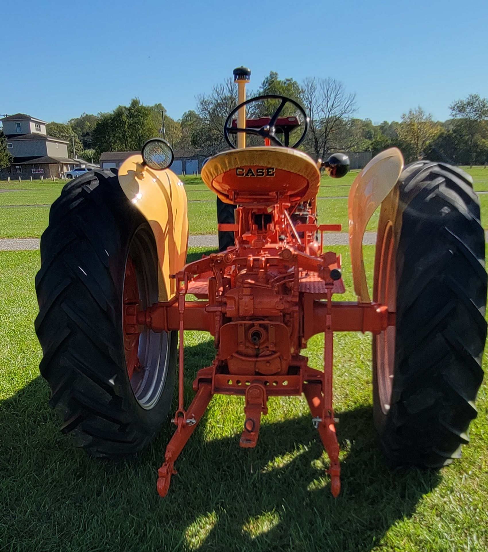 1956 Case 400 Row Crop Tractor, Model 411, s/n 8081224, Gasoline Engine, New in 1956, Restored - Image 3 of 32