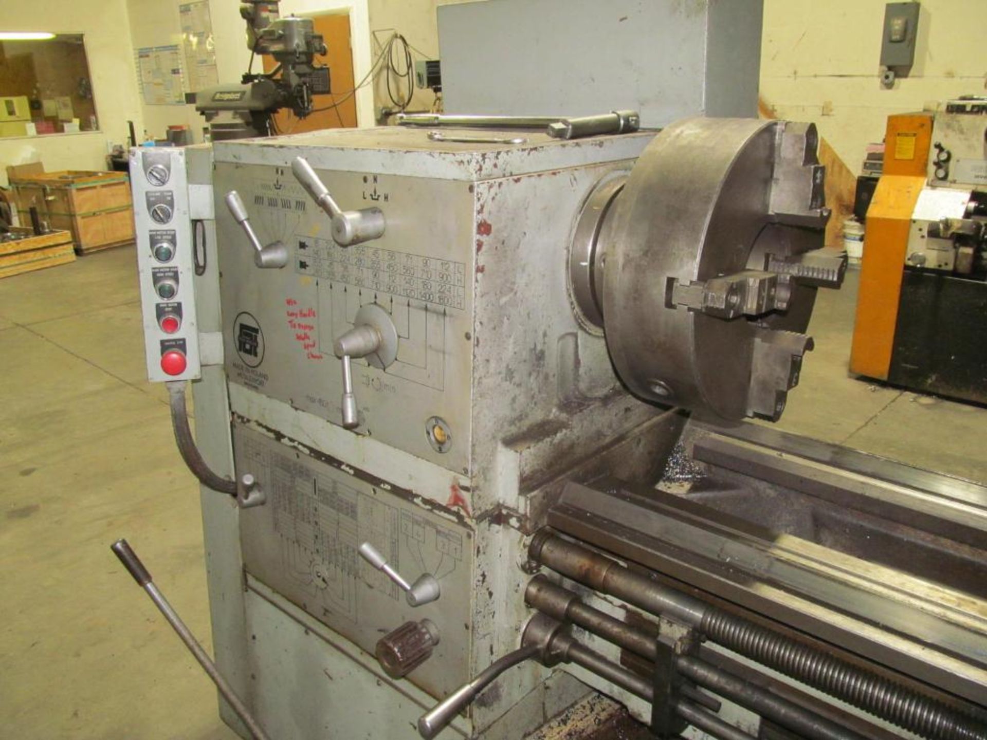 Ponar Wroclaw 24" x 124" Engine Lathe, S/N 0781-42238, 3.5" Spindle Hole, 18 to 1800-RPM, IN/MM Thre - Image 2 of 5