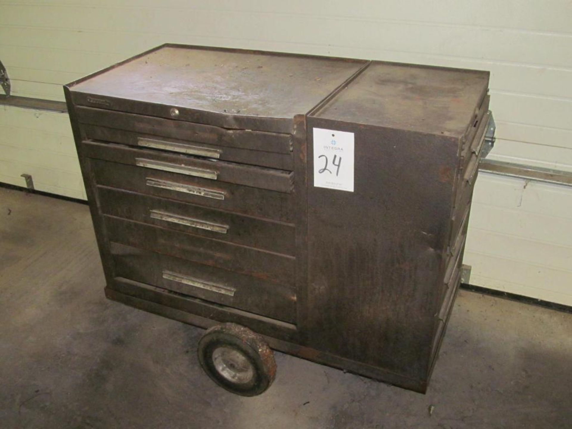 12-Drawer Kennedy Tool Chest (Building A)