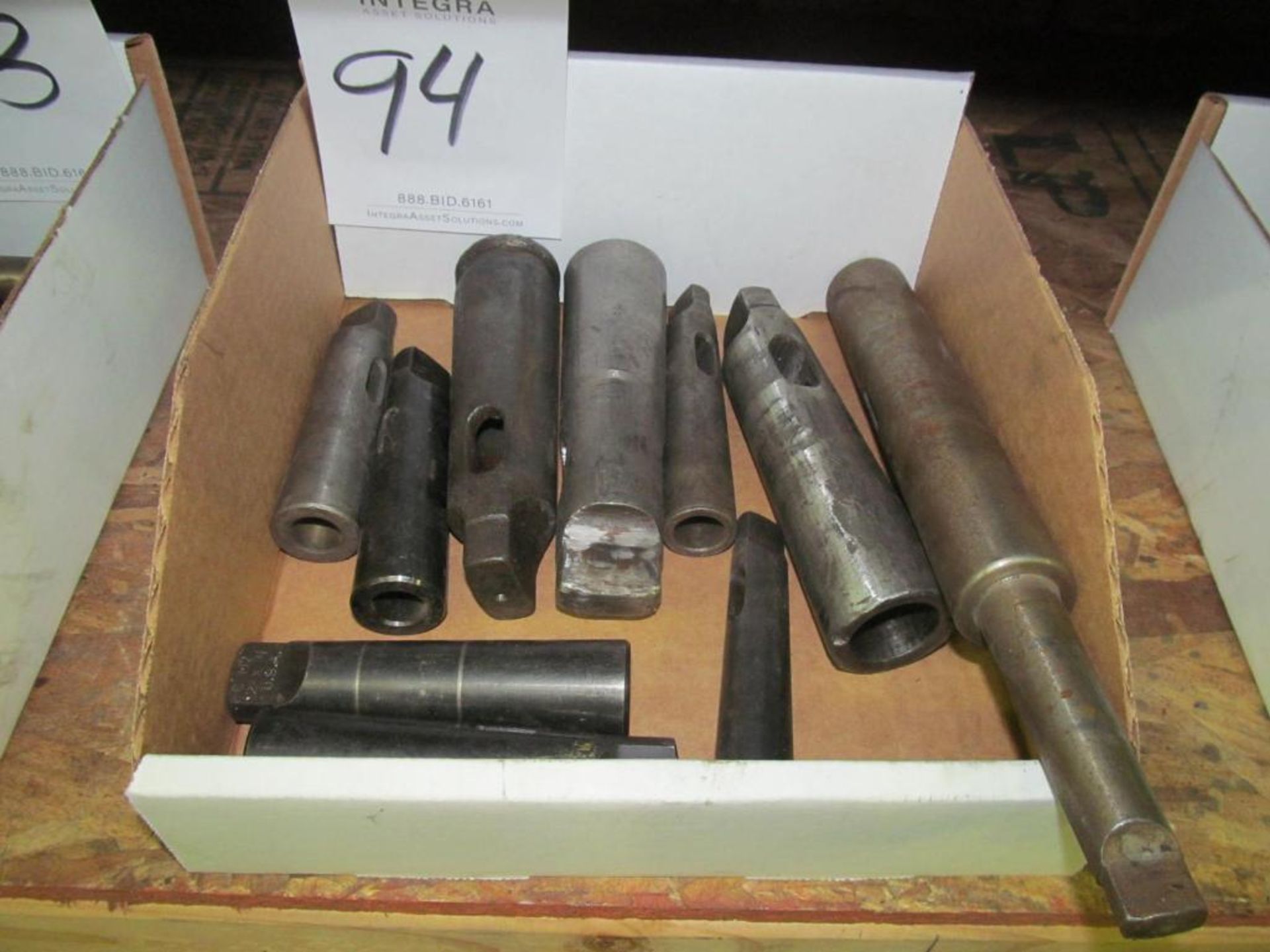 Assorted Morse Taper Adapters (Building C)