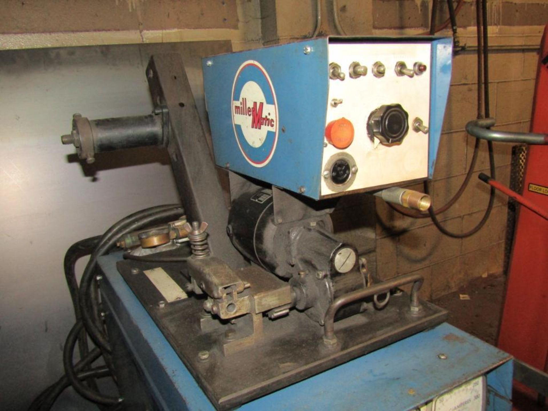 Miller CP-200 300-Amp Welder; S/N HG069742; with Millermatic 10A Wire Feed - Image 3 of 3