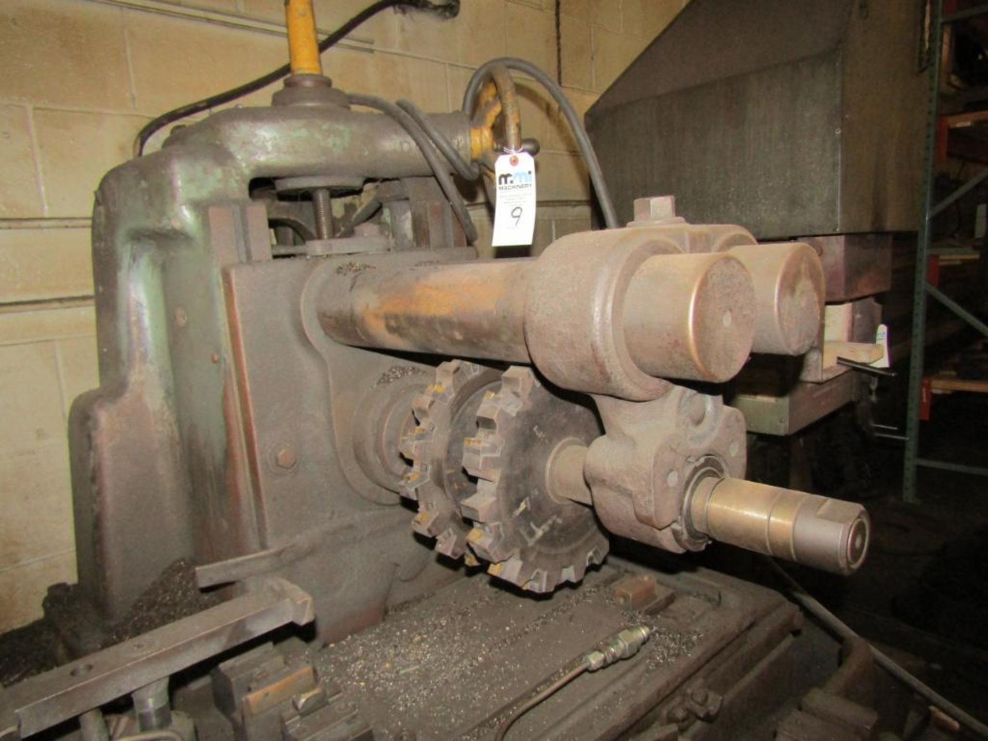 Kearney & Trecker M-24 5-HP Bed Type Milling Machine; S/N 21-3309; 20 to 1000-RPM, 3" to 11" Spindle - Image 2 of 4