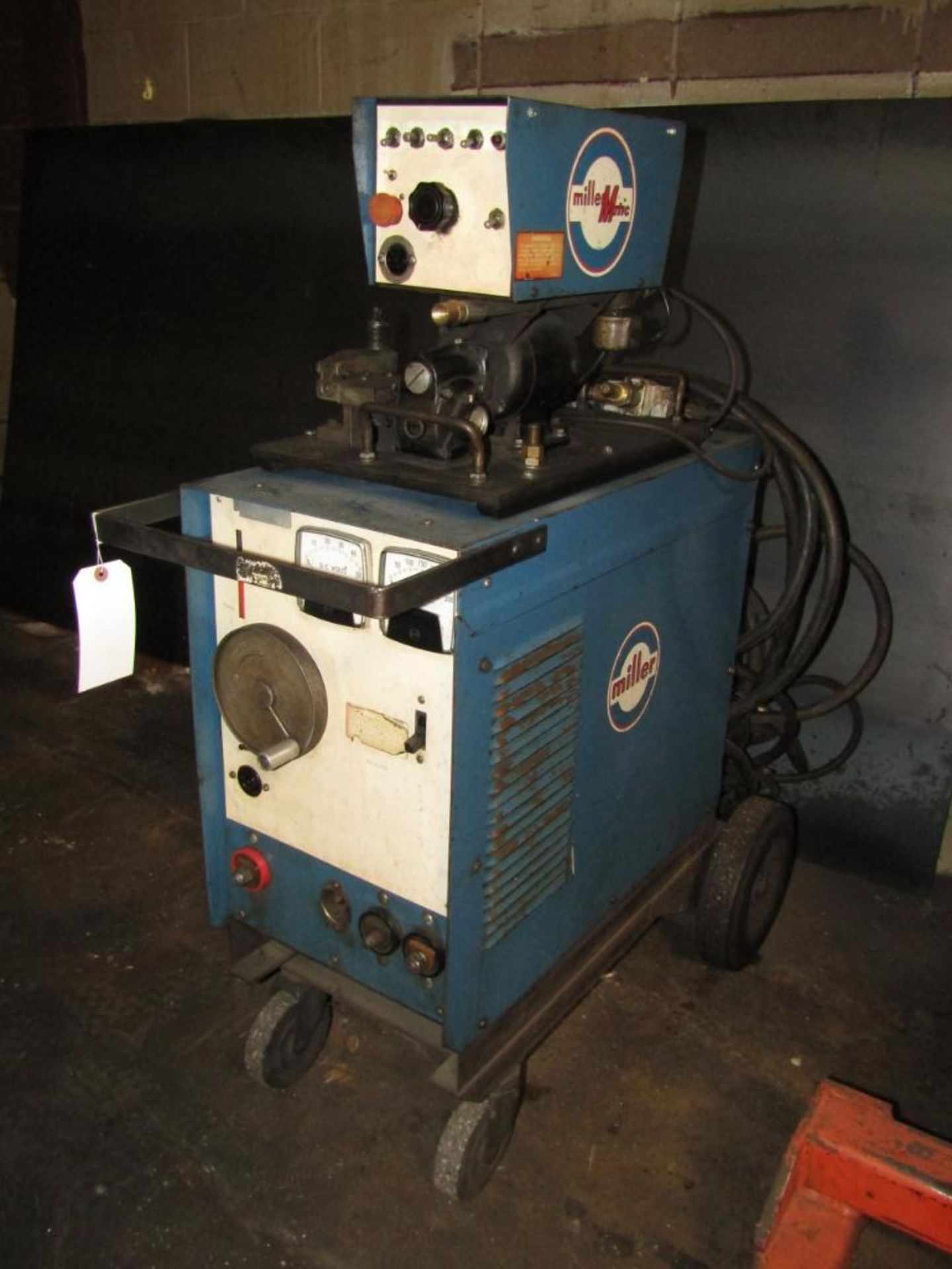 Miller CP-200 300-Amp Welder; S/N HG069742; with Millermatic 10A Wire Feed