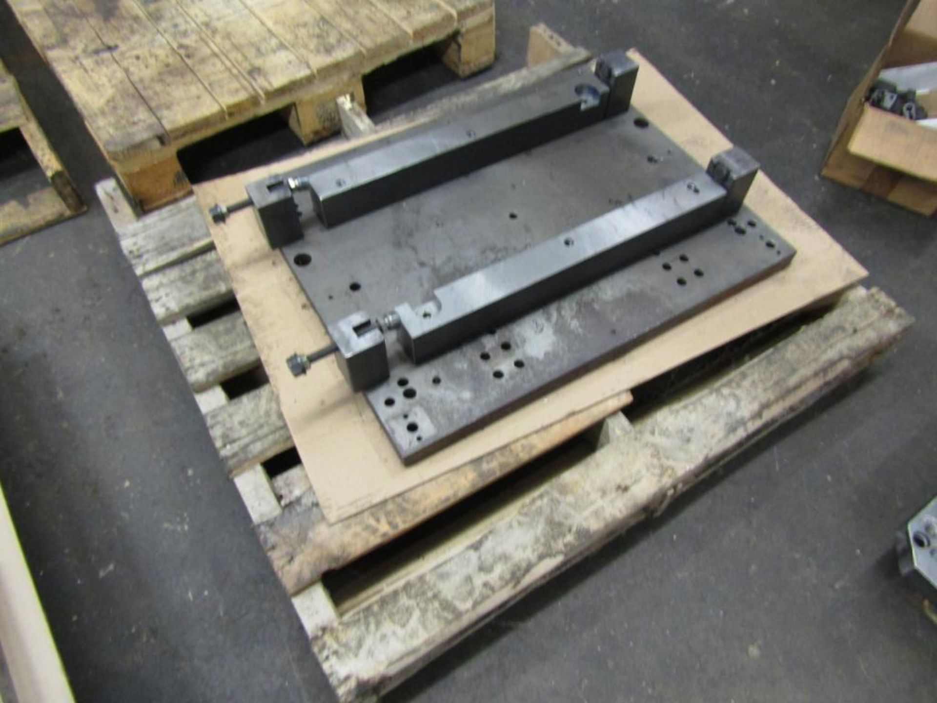 Assorted Steel Base Plates - Image 3 of 7