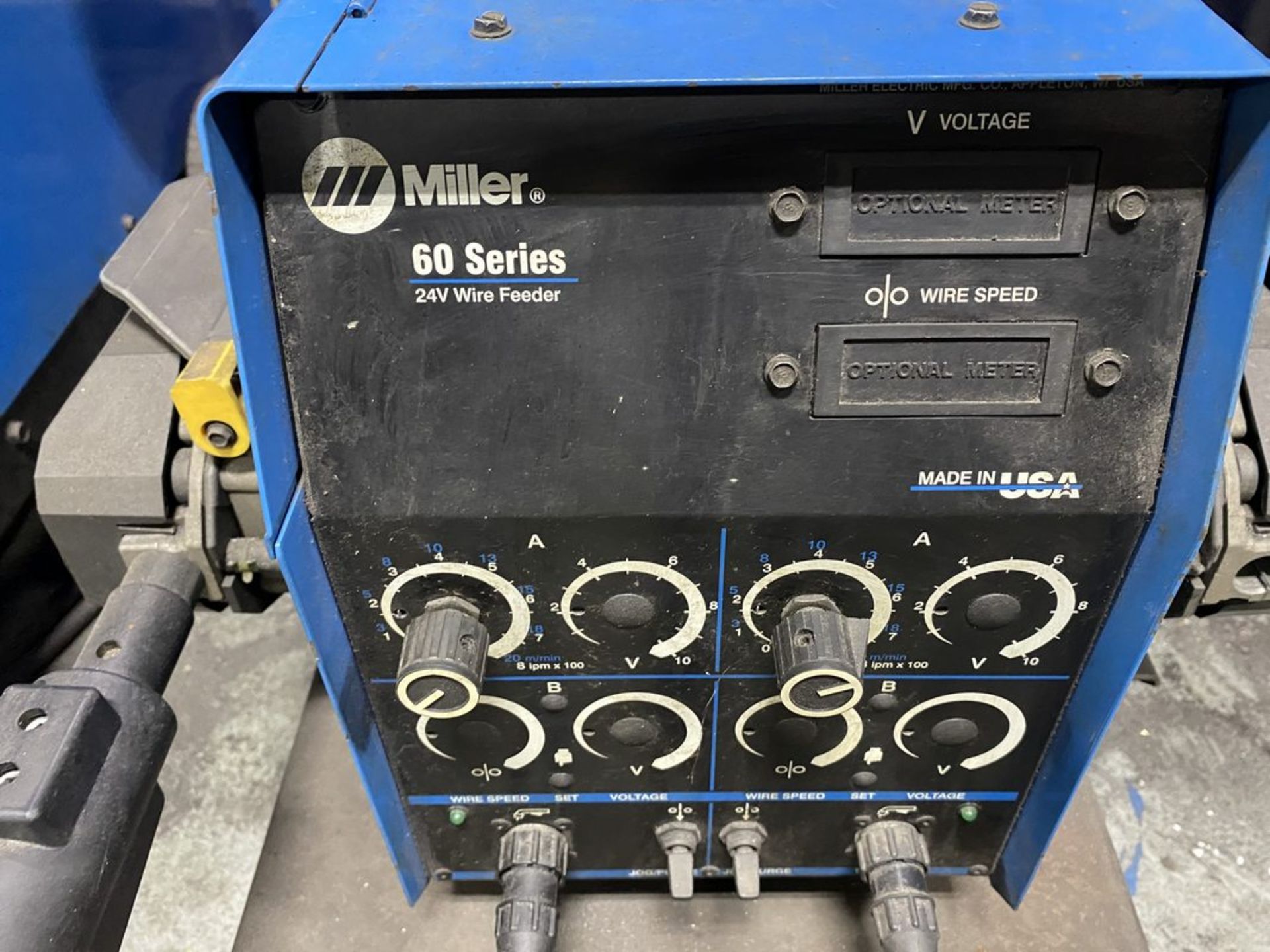 Miller Deltaweld 652 652-Amp Mobile Welder, S/N KJ188390, with 60 Series Wire Feeder - Image 7 of 8