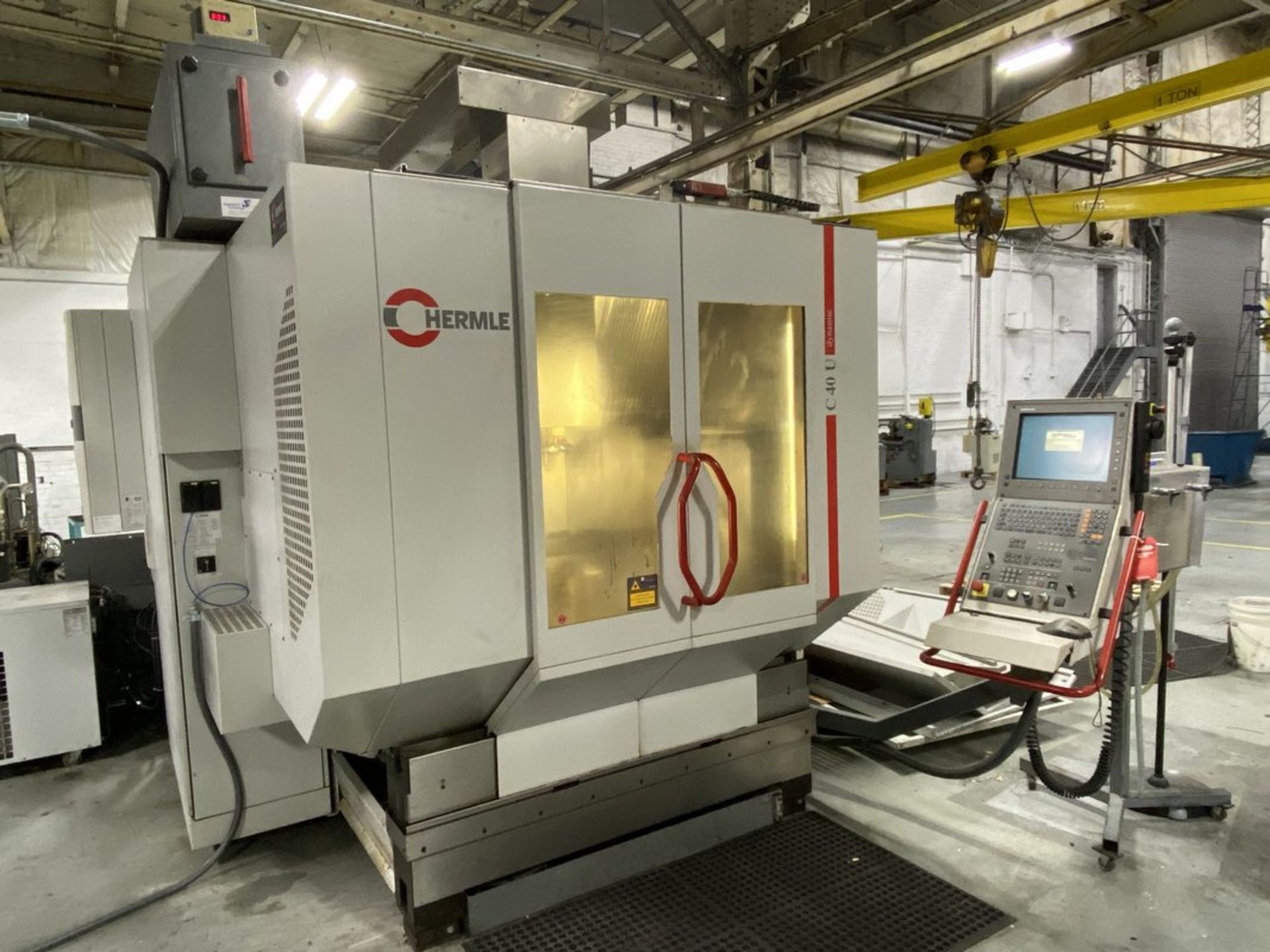 Hermle C40U 5-Axis CNC Vertical Machining Center, S/N 16581, 2004, with 27.5" x 27.5" Table, X- - Image 2 of 14