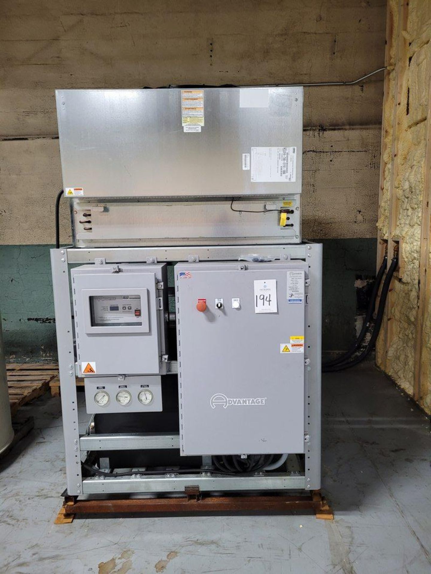 Advantage OACS-7.5S-M1D-1P Chiller, S/N 157637, 2017, with M1D Digital Scroll Chiller Control