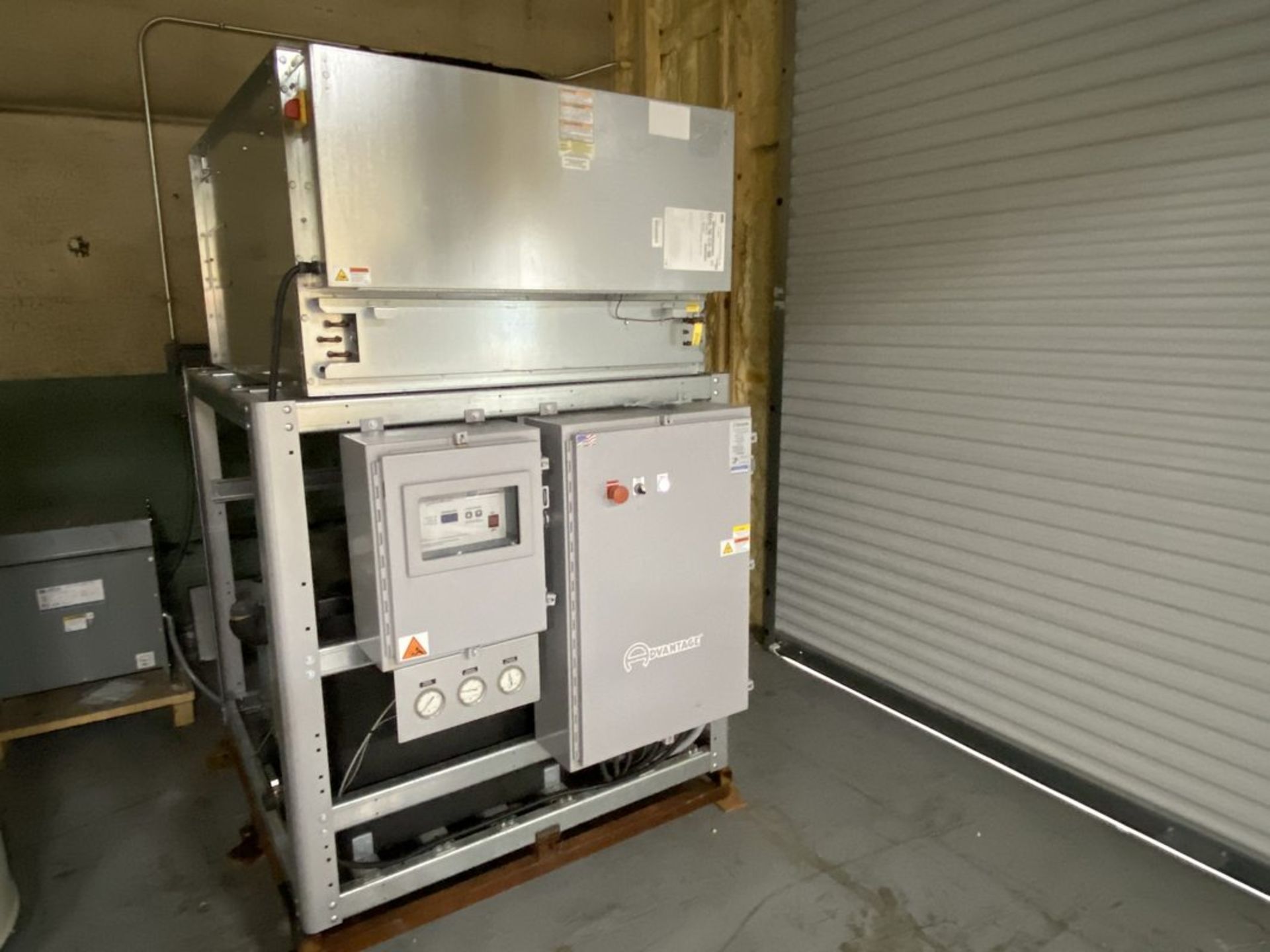 Advantage OACS-7.5S-M1D-1P Chiller, S/N 157637, 2017, with M1D Digital Scroll Chiller Control - Image 2 of 7