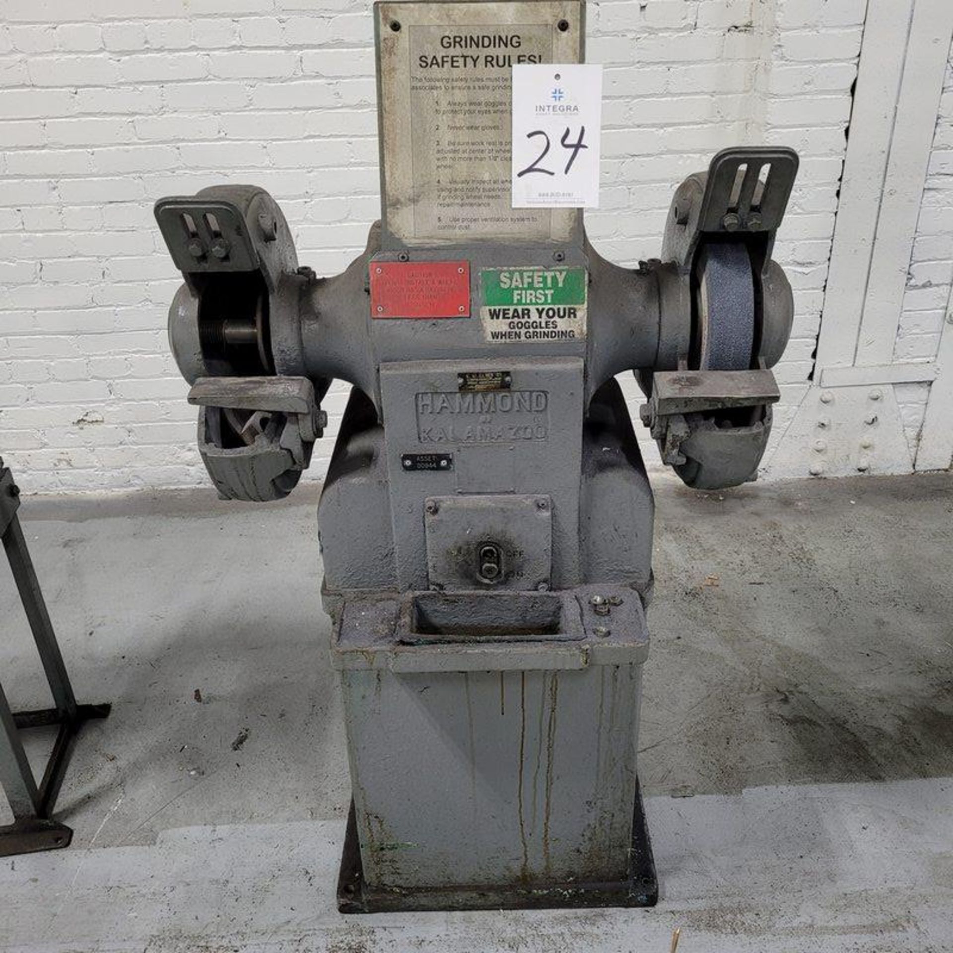 Hammond of Kalamazoo 12" Double End Grinder, 480 volt, 3 Phase