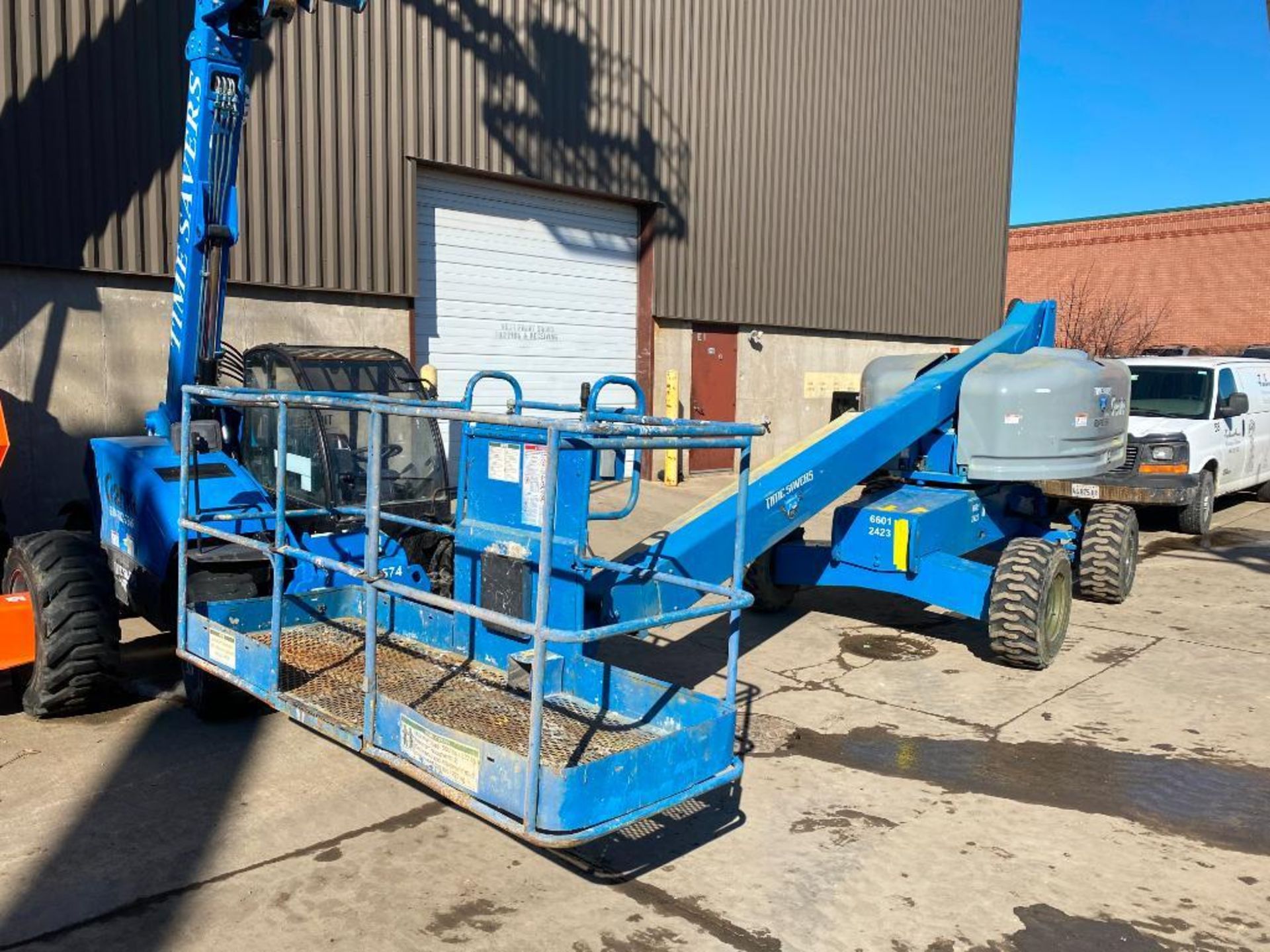 Genie S-40 Rough Terrain Boom Lift (S/N 6601, Year 2002), with 40' Platform Height, 500 Lb. Platform - Image 2 of 9