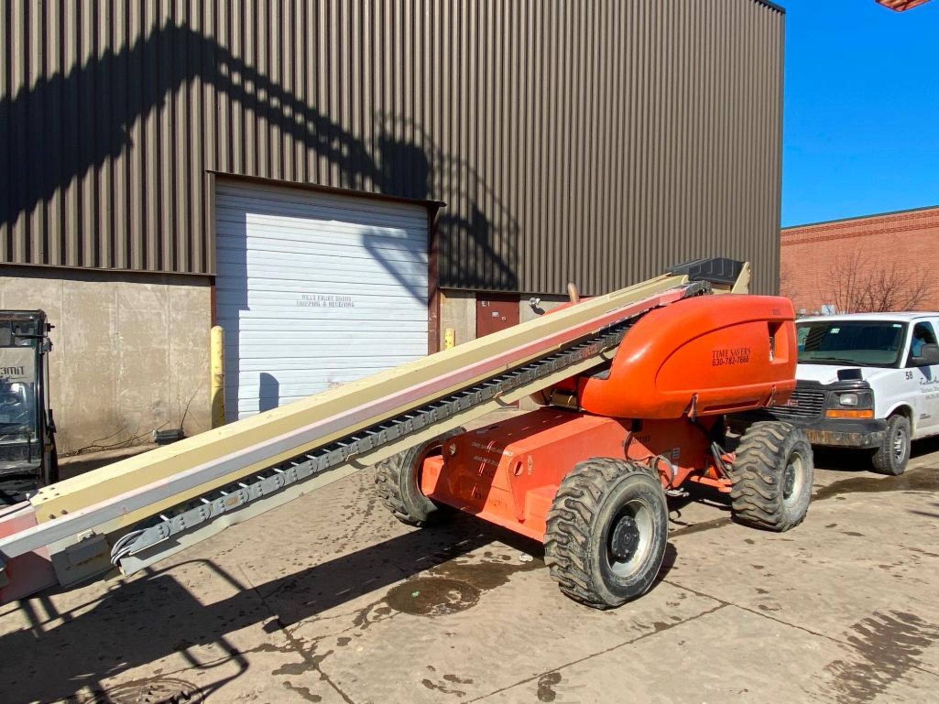 JLG 600S Rough Terrain Boom Lift (S/N 300072393, Year 2003), with 60' Platform Height, 49.47' - Image 2 of 11